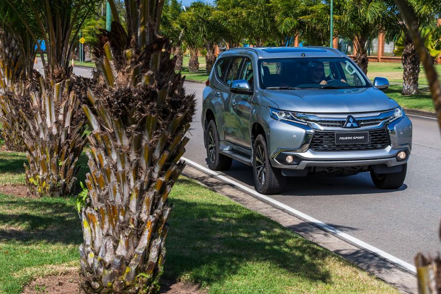  Mitsubishi Pajero Sport 2018 года  (LA) (фото 19 из 40)